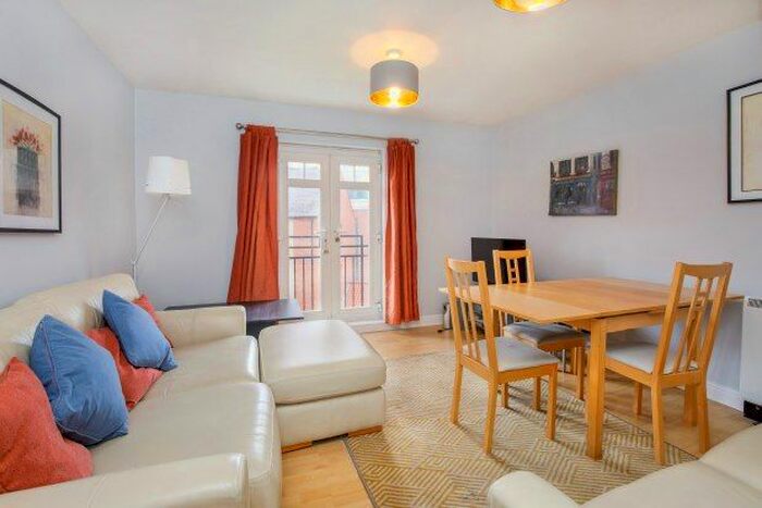 2 Bedroom Flat To Rent In Trafalgar House, York, YO1