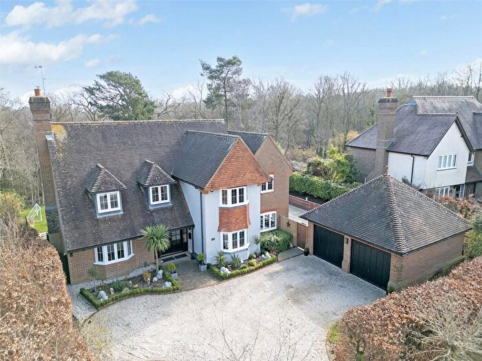 5 Bedroom Detached House For Sale In Litchborough Park, Little Baddow, Chelmsford, CM3