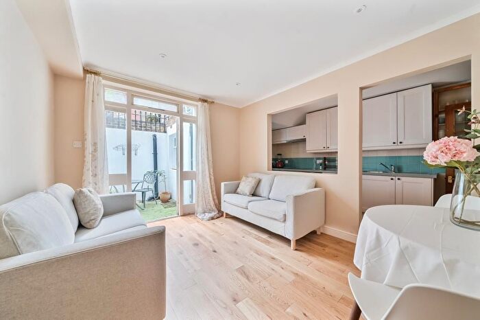 2 Bedroom Flat To Rent In Ifield Road, Chelsea, SW10