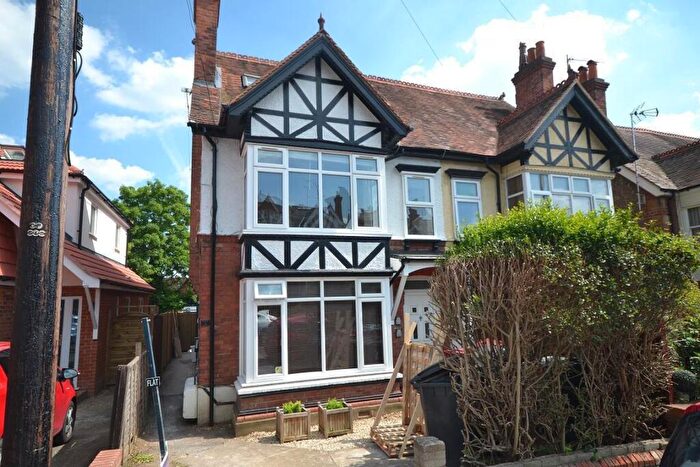 1 Bedroom Apartment To Rent In St. Annes Road, Caversham, Reading, RG4