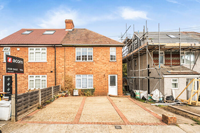 3 Bedroom Semi-Detached House For Sale In Hawthorn Road, Rochester, Kent, ME2
