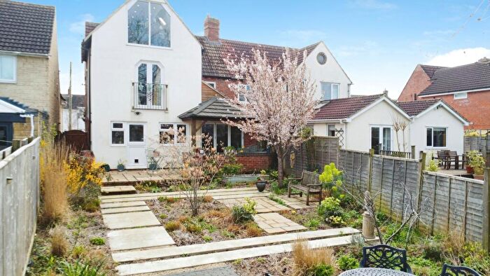 4 Bedroom Semi-Detached House For Sale In Common Hill, Cricklade, SN6