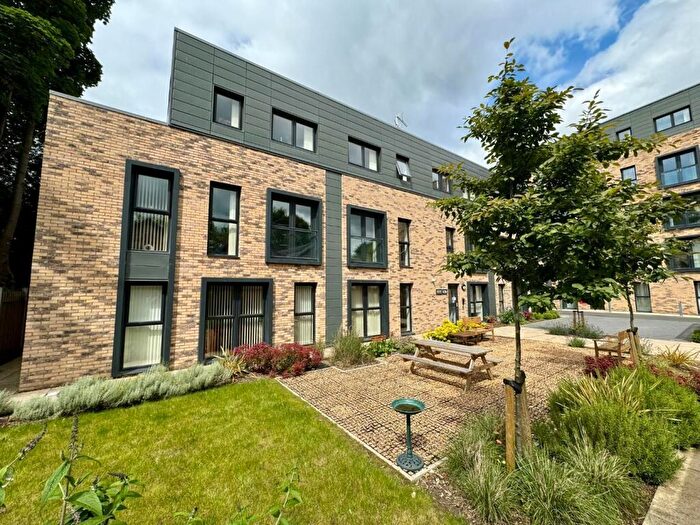 1 Bedroom Flat For Sale In Barlow Moor Road, Chorlton, M21