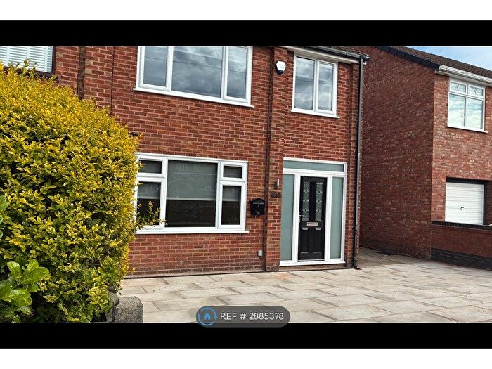 3 Bedroom Semi-Detached House To Rent In Atholl Grove, Wigan, WN3