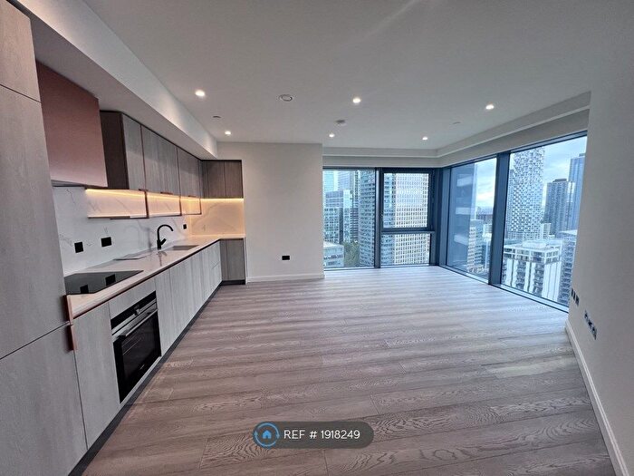 1 Bedroom Flat To Rent In Marsh Wall, London, E14