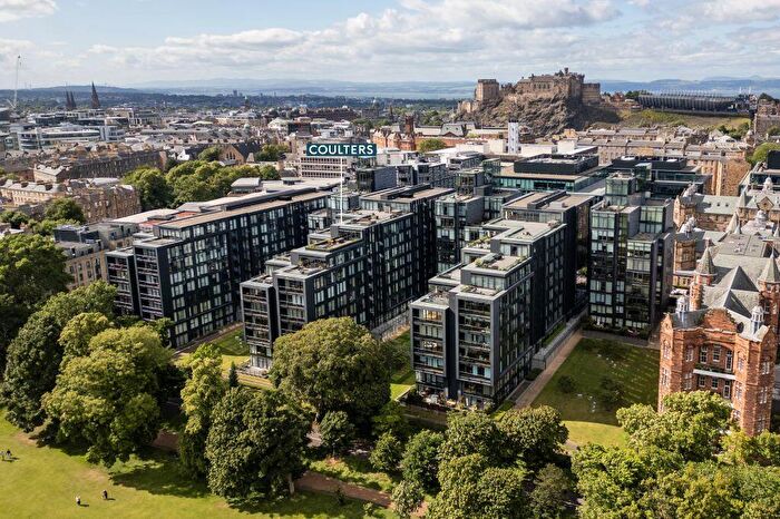 2 Bedroom Flat For Sale In Flat, Simpson Loan, Lauriston, Edinburgh, EH3
