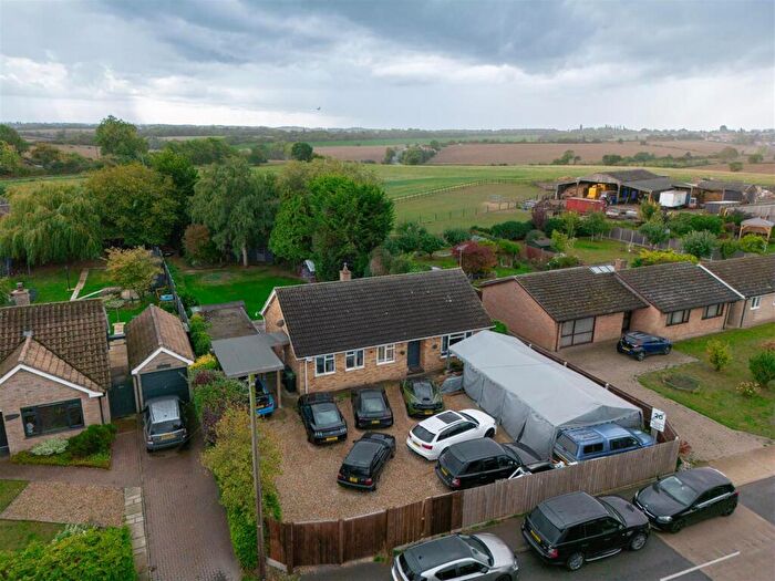3 Bedroom Detached Bungalow For Sale In Lower Farm Road, Ringshall, Stowmarket, IP14