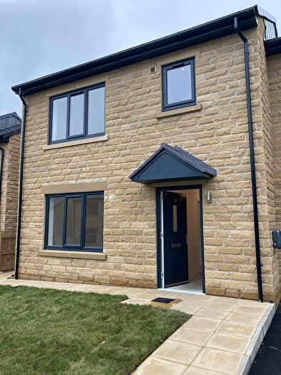 4 Bedroom Detached House To Rent In Acorn Rise, Linthwaite, Huddersfield, HD7