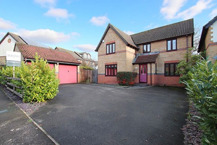 4 Bedroom Detached House For Sale In Ascot Road, Horton Heath, Eastleigh, SO50