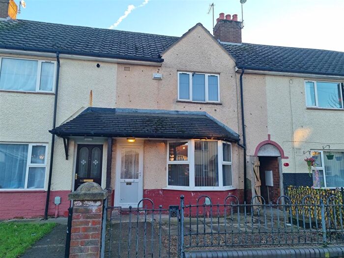 2 Bedroom Terraced House To Rent In Hornby Grove, Hull, HU9