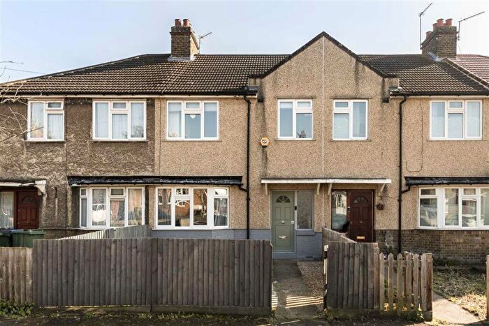 3 Bedroom House For Sale In Kenya Road, Charlton, SE7