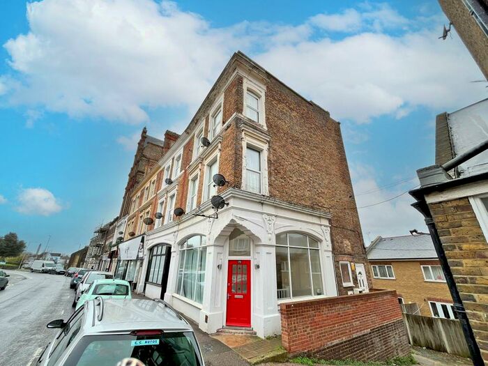 3 Bedroom Maisonette To Rent In Margate, CT9