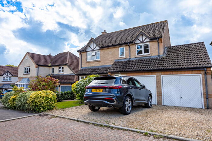 4 Bedroom Detached House For Sale In Greyfield Common, High Littleton, Bristol, BS39