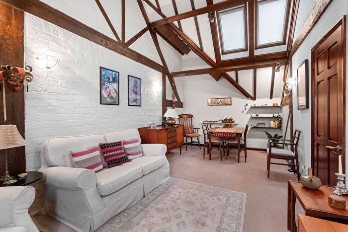 4 Bedroom Barn Conversion For Sale In Holt Castle Barns, Holt Heath, Worcestershire., WR6