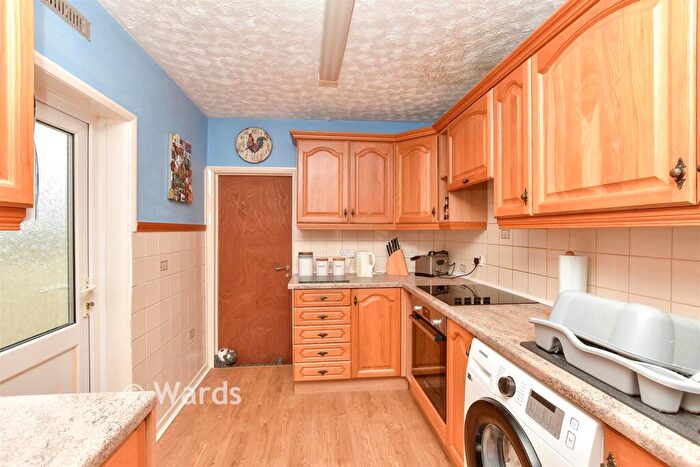 3 Bedroom Terraced House For Sale In St. John's Road, Upper Gillingham, Kent, ME7