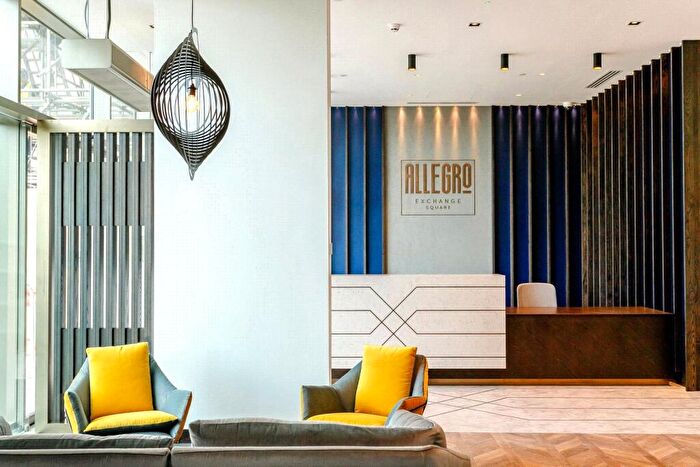 1 Bedroom Apartment To Rent In Exchange Square, The Priory Queensway, Birmingham, West Midlands, B4