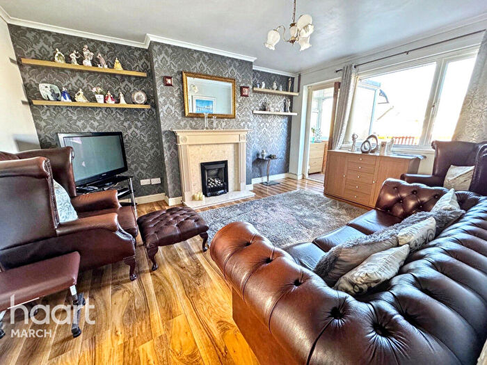 1 Bedroom Bungalow For Sale In Meadow Way, Wimblington, PE15