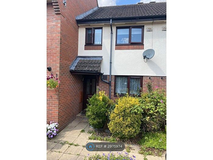2 Bedroom Terraced House To Rent In Lay Gardens, Radford Semele, Leamington Spa, CV31