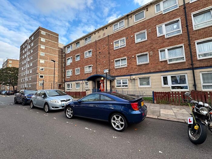 2 Bedroom Property For Sale In Woodman Street, North Woolwich, London, E16