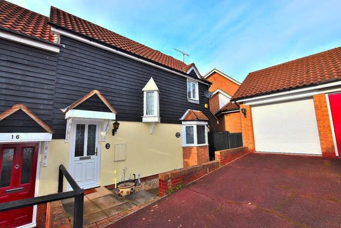 2 Bedroom Semi-Detached House To Rent In Jersey Way, Braintree, CM7