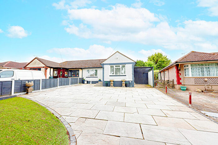 2 Bedroom Semi-Detached Bungalow For Sale In Eastwood Old Road, Leigh-on-Sea, SS9