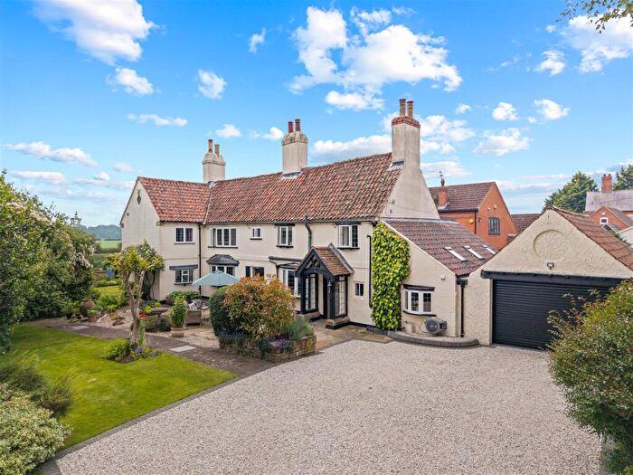 4 Bedroom Detached House For Sale In Main Street, Fiskerton, Southwell, NG25