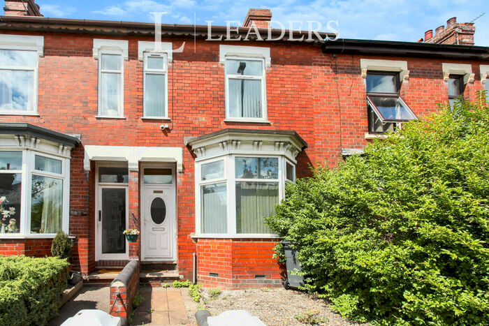 3 Bedroom House To Rent In London Road, ST4