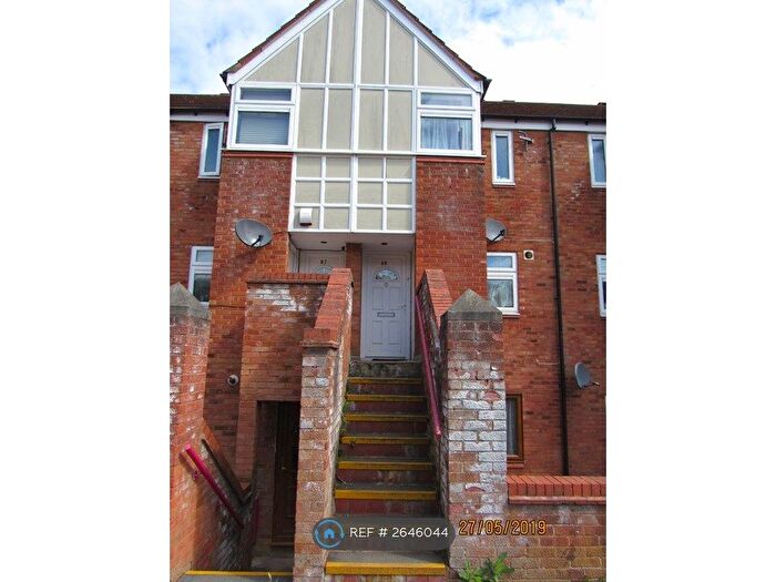 2 Bedroom Maisonette To Rent In The High Street, Two Mile Ash, Milton Keynes, MK8
