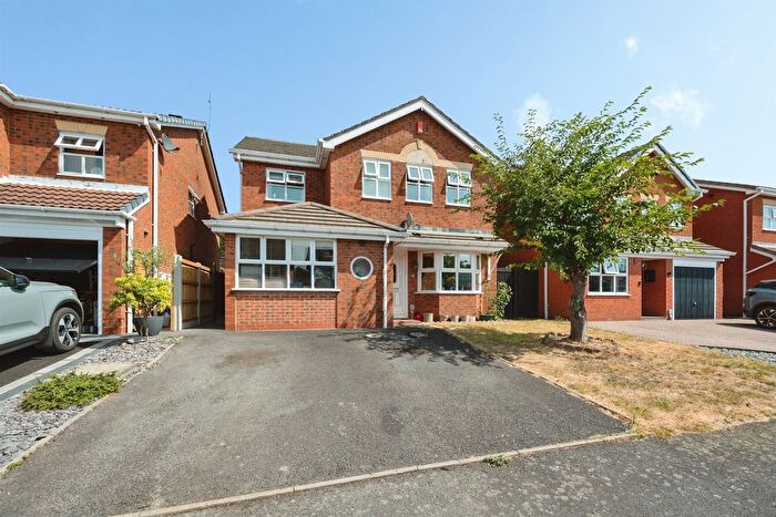 4 Bedroom Detached House For Sale In Boscobel Close, Dudley, DY1