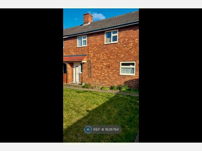 3 Bedroom Semi-Detached House To Rent In Acacia Avenue, Bramley, Rotherham, S66