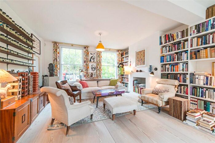 4 Bedroom End Of Terrace House To Rent In Kingsland Road, Dalston, E8
