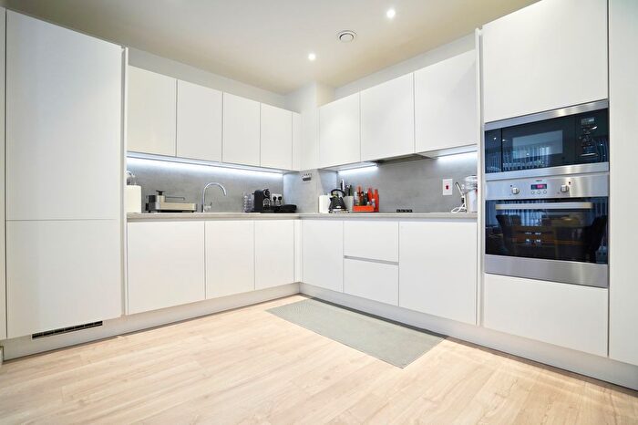 2 Bedroom Flat For Sale In College Road, Harrow, HA1