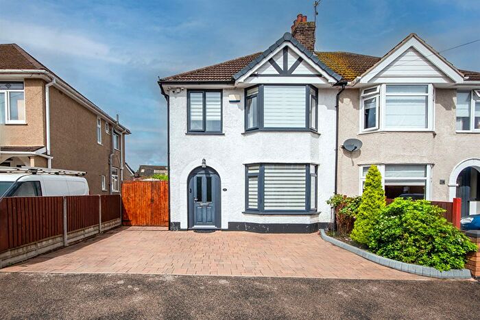 3 Bedroom Semi Detached House For Sale In Stockwood Drive, Corby, NN17