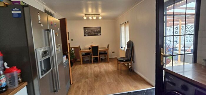 6 Bedroom Flat To Rent In Stretton Road, Shirley, B90