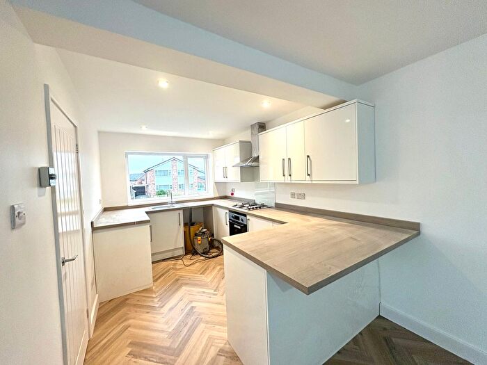 3 Bedroom Property To Rent In Carlisle Close, Winsford, CW7