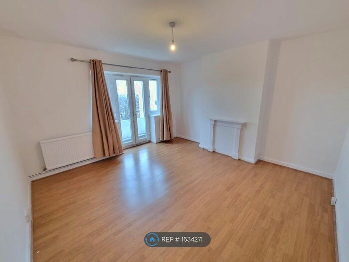 2 Bedroom Flat To Rent In Norwood Thornton-Heath Croydon, London, SE19