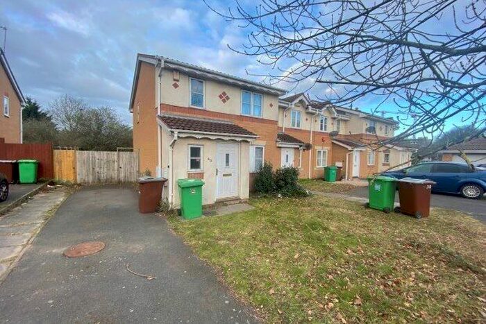 3 Bedroom Property To Rent In Marham Close, Nottingham, NG2