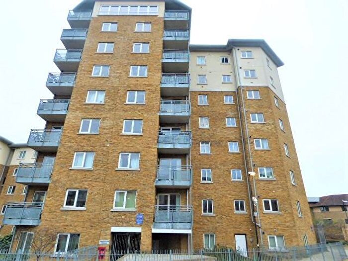 1 Bedroom Apartment For Sale In Pancras Way, Bow, E3