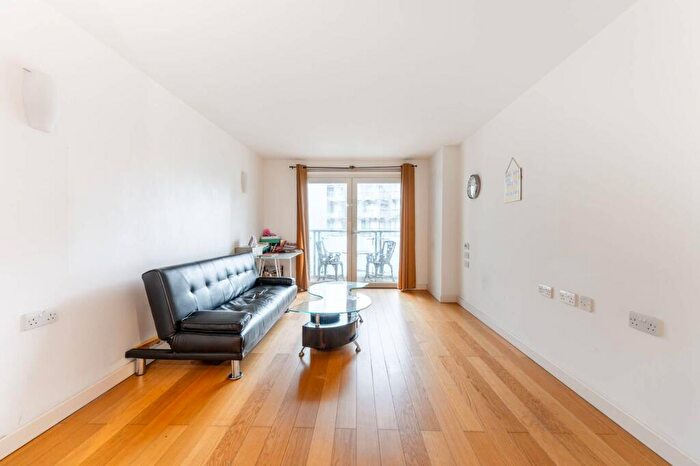 1 Bedroom Flat For Sale In Empire Way, Wembley Park, Wembley, HA9