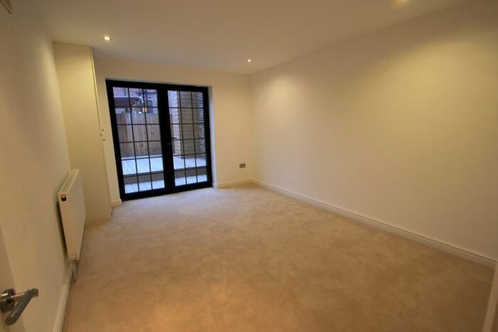 1 Bedroom Flat To Rent In Astoria Walk, Brixton, SW9