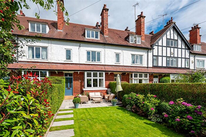 4 Bedroom Terraced House For Sale In Brooklands, East Keswick, LS17