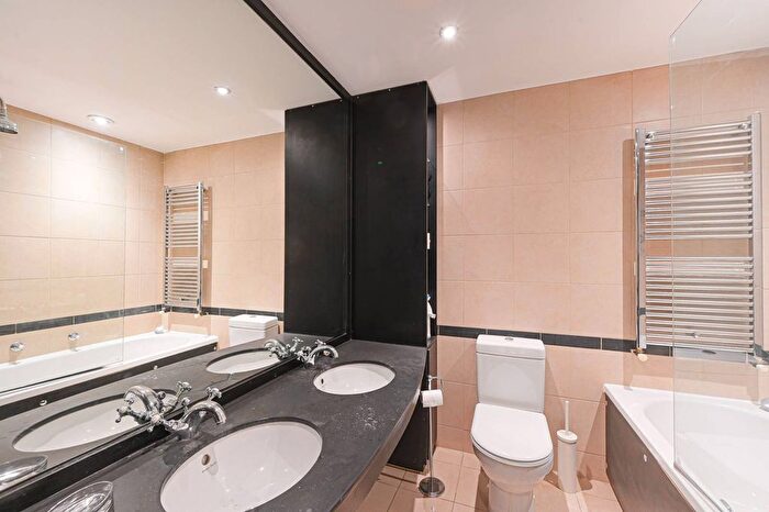 1 Bedroom Flat To Rent In Tite Street, Sloane Square, London, SW3