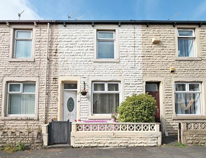 3 Bedroom Terraced House To Rent In Plover Street, Burnley, Lancashire, BB12