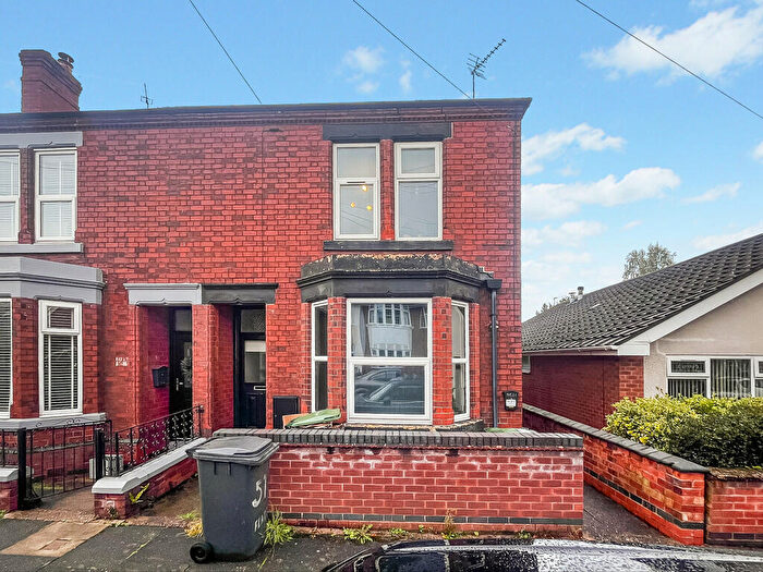 2 Bedroom Semi-Detached House For Sale In Lime Grove, Stapleford, Nottingham, NG9
