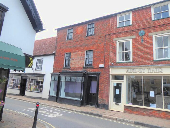 2 Bedroom Flat To Rent In Goughs Close, Sturminster Newton DT10