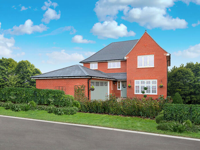 4 Bedroom Detached House For Sale In Newport Road, Woburn Sands, MK17