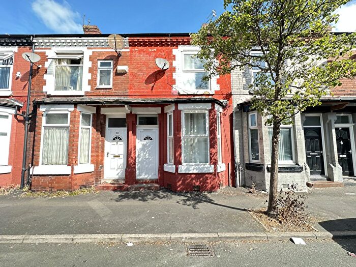 2 Bedroom Terraced House To Rent In Wincombe Street, Manchester, M14