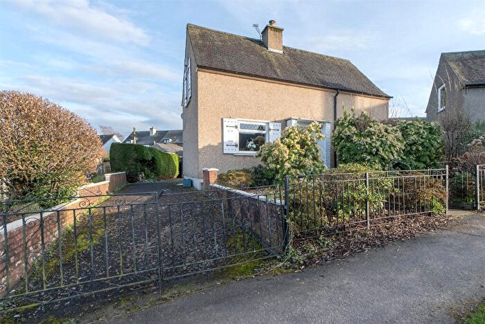 2 Bedroom Detached House For Sale In Newpark Road, St Ninians, Stirling, FK7