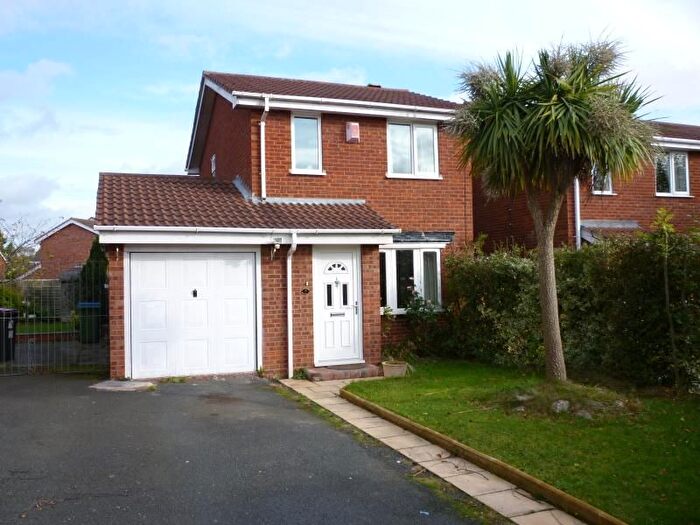 3 Bedroom Detached House To Rent In Sovereign Close, Aqueduct, Telford, Shropshire, TF4