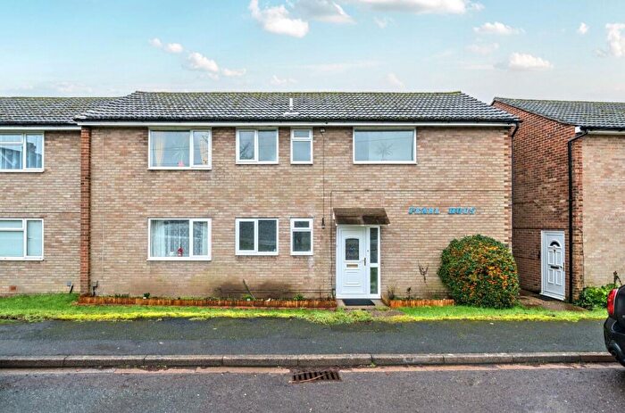 2 Bedroom Maisonette For Sale In Andover Road, Ludgershall, Andover, SP11